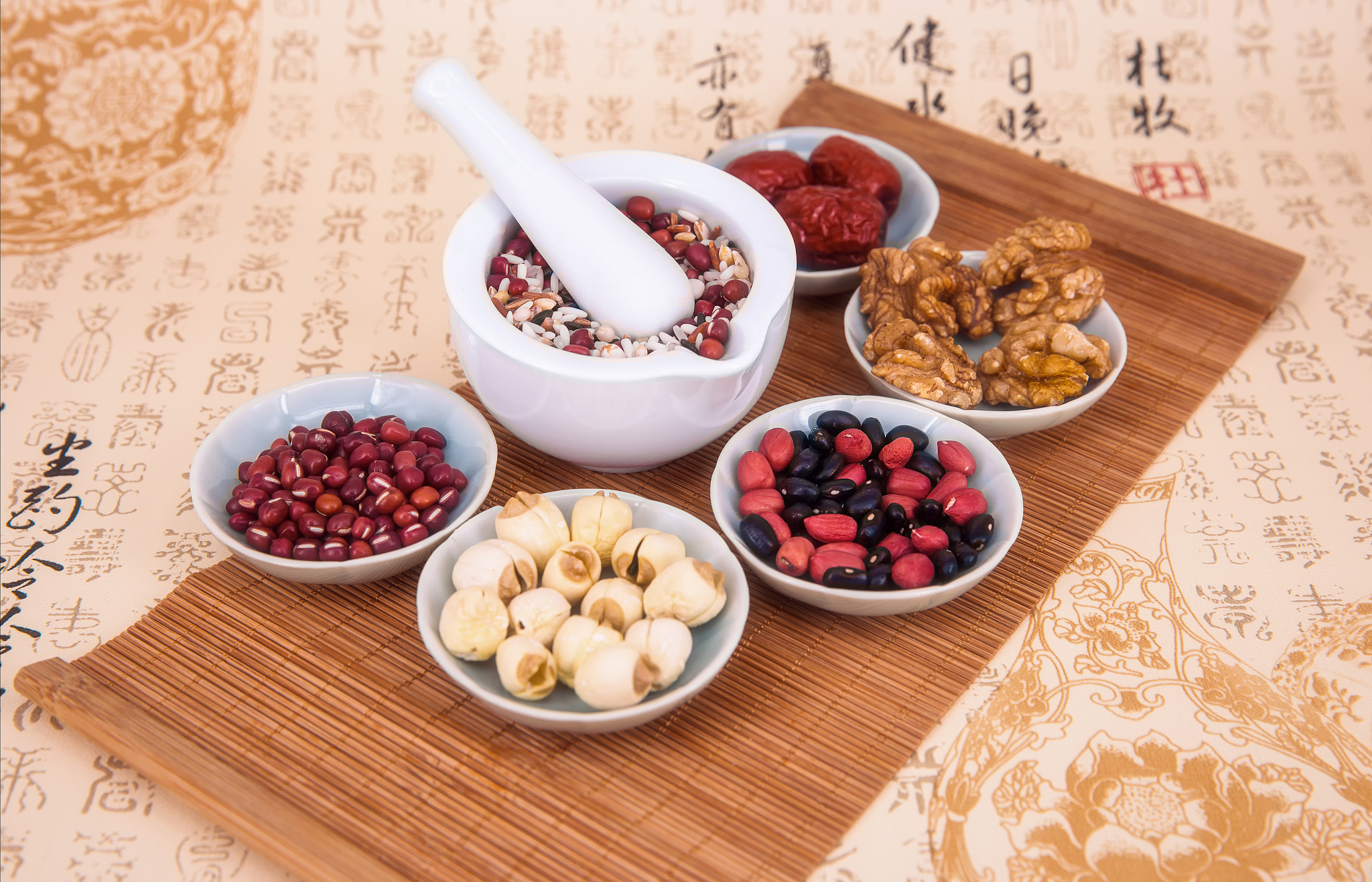 立秋进补"四不吃"：遵循时令养生，健康入秋有妙招  (图4)