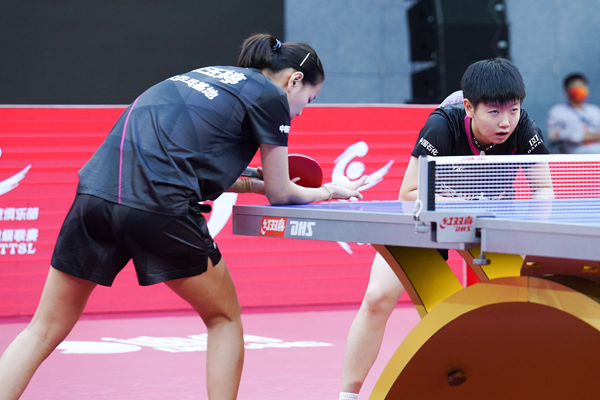 孙颖莎赛前苦练削球技术 备战关键战役显决心  (图1)