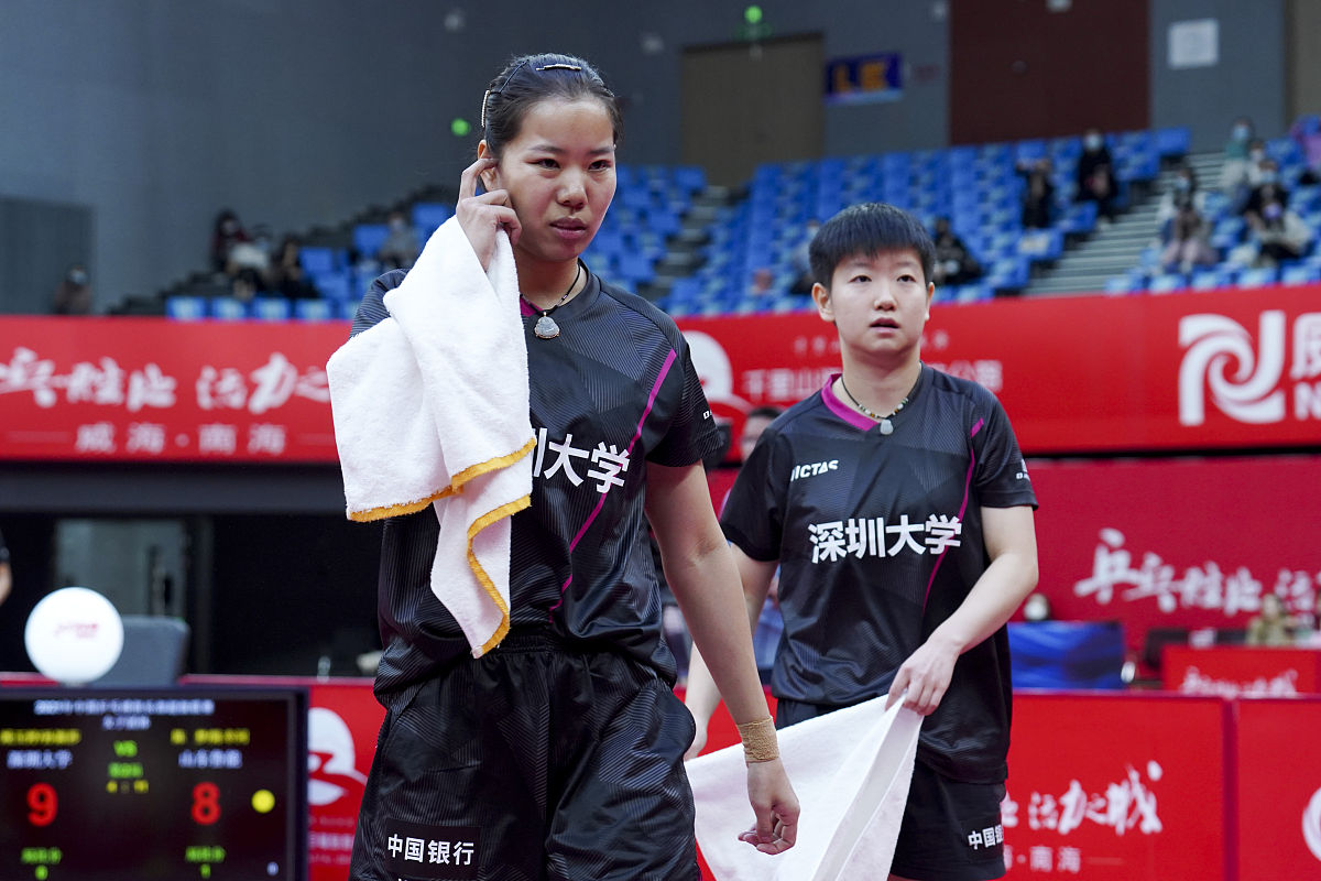 孙颖莎逆境翻盘4-1力克石洵瑶 展现王者心智晋级WTT横滨决(图4)