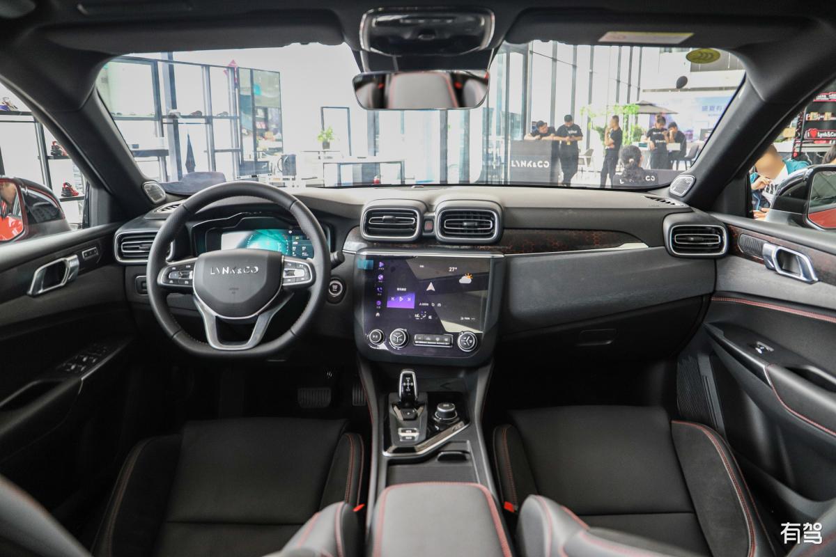 领克10 EM-P黑科技：AI电混2.0如何破解四驱与低耗矛(图1)