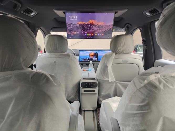 华为智驾与深蓝S09：谁更懂中国家庭的智能出行需求？(图3)