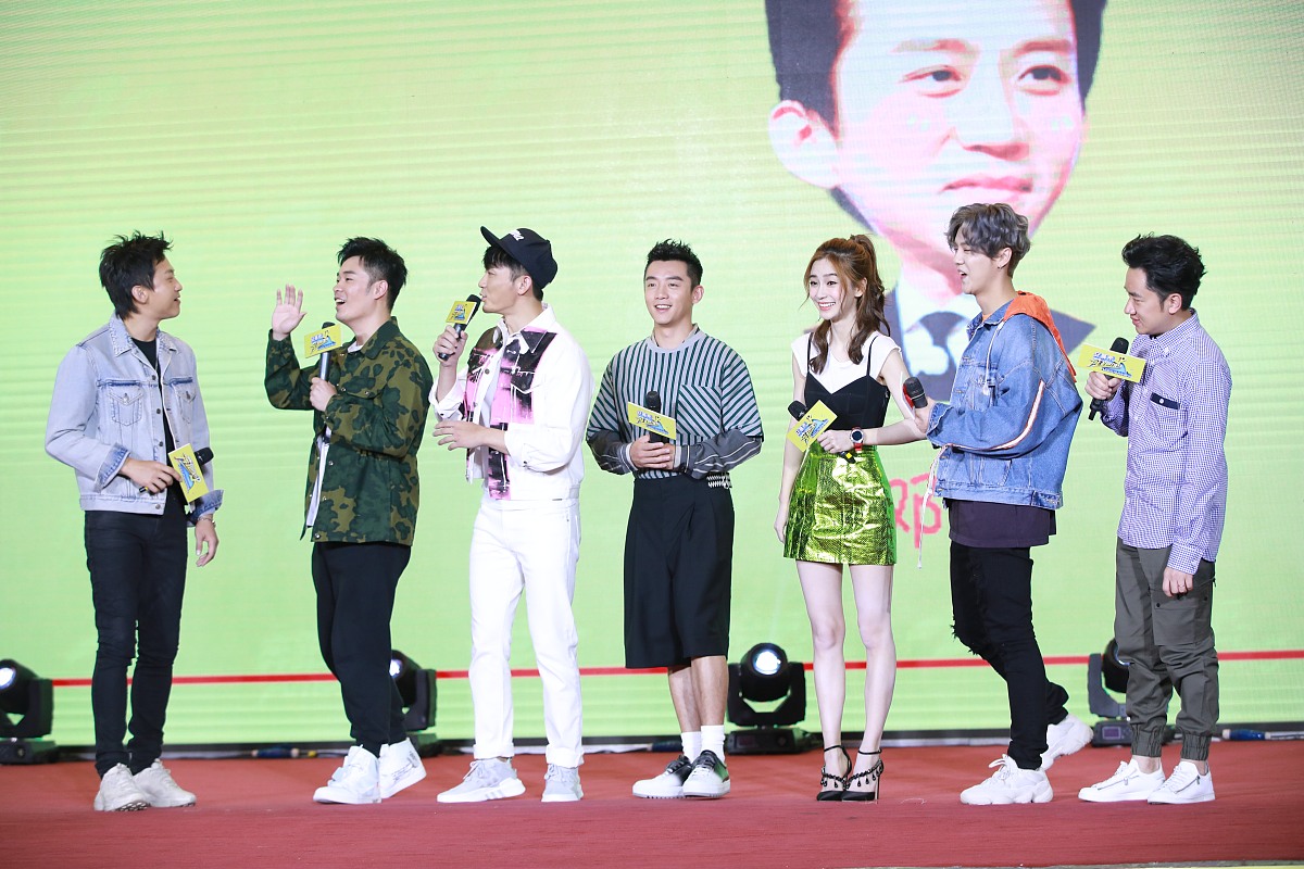 邓超陈赫鹿晗同框：直男审美VS男爱豆颜值的终极对决(图3)